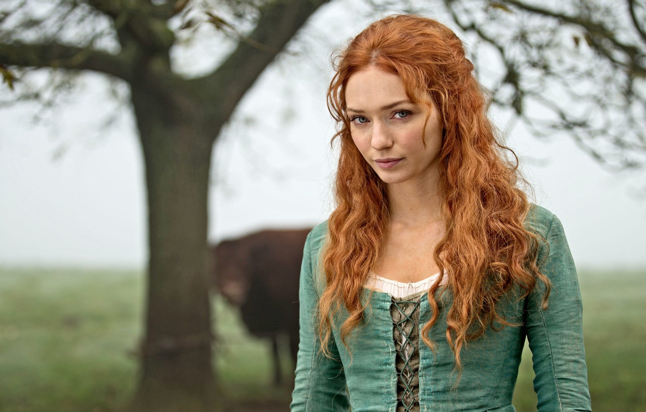 Eleanor Tomlinson Wallpapers