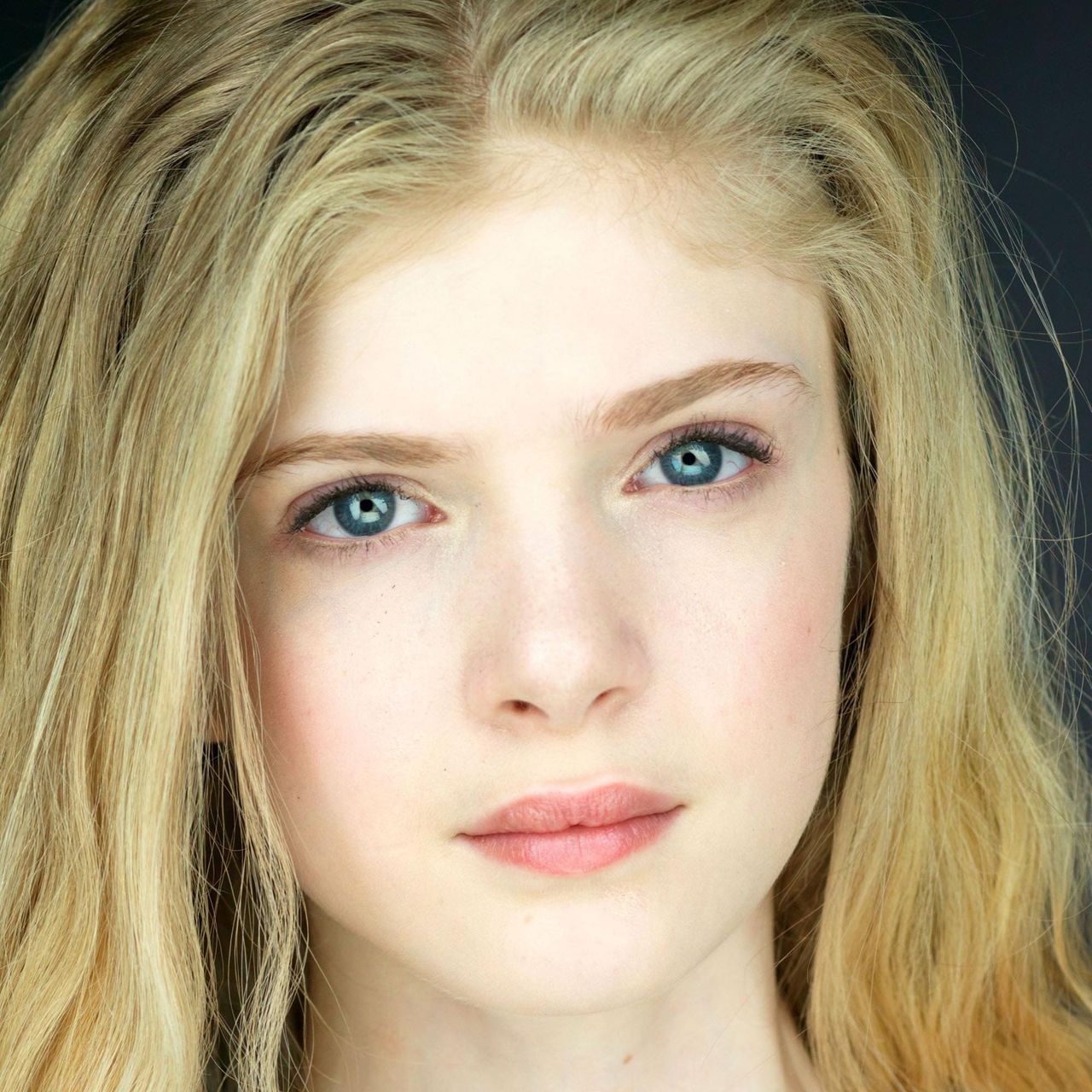 Elena Kampouris Portrait 2019 Wallpapers