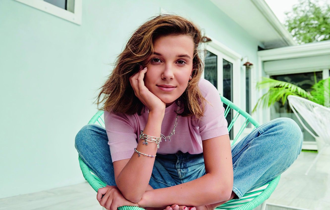 Eleven Millie Bobby Brown Artwork Wallpapers