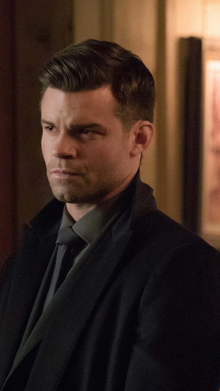 Elijah Mikaelson Wallpapers