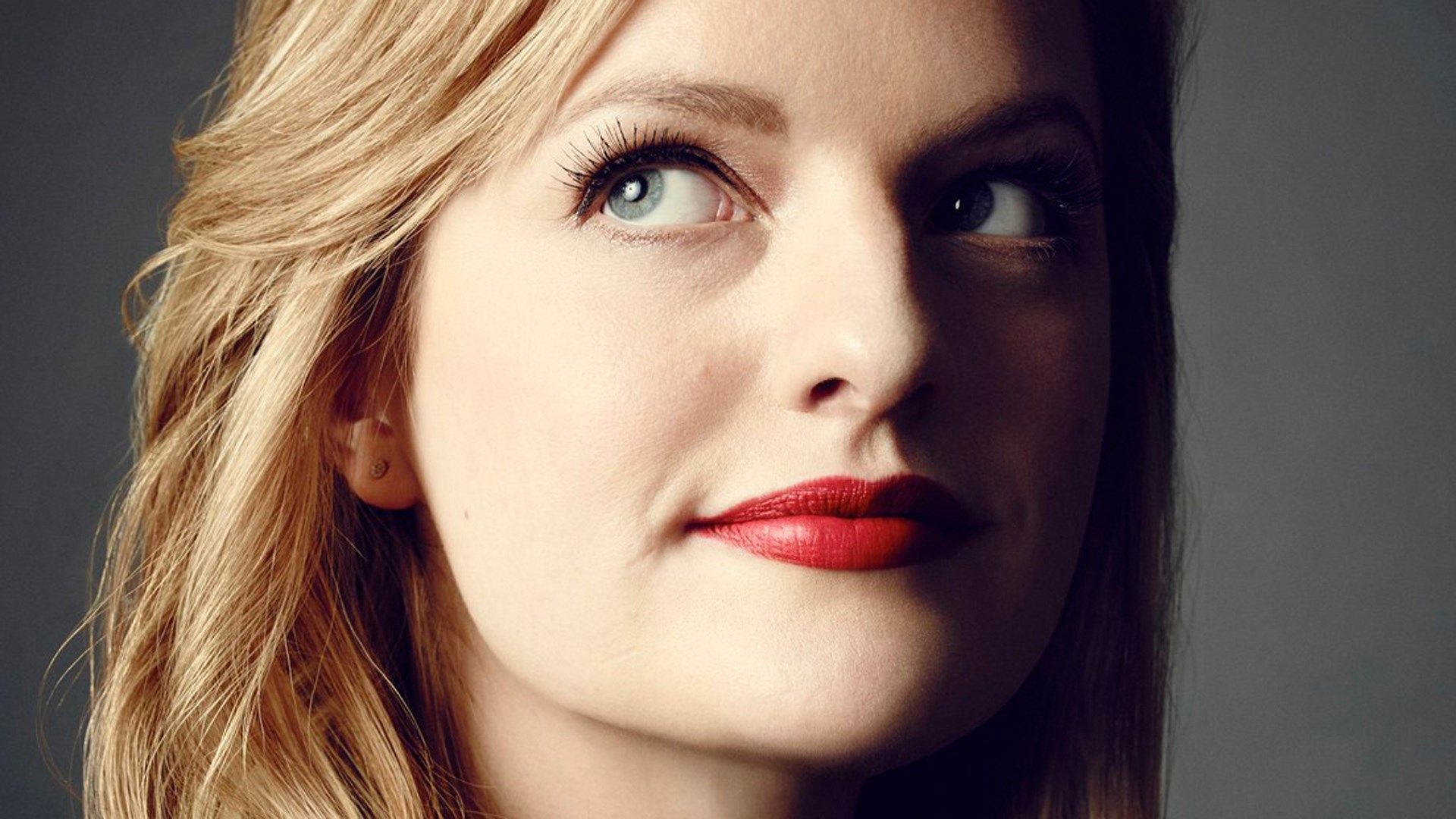 Elisabeth Moss 2020 Wallpapers