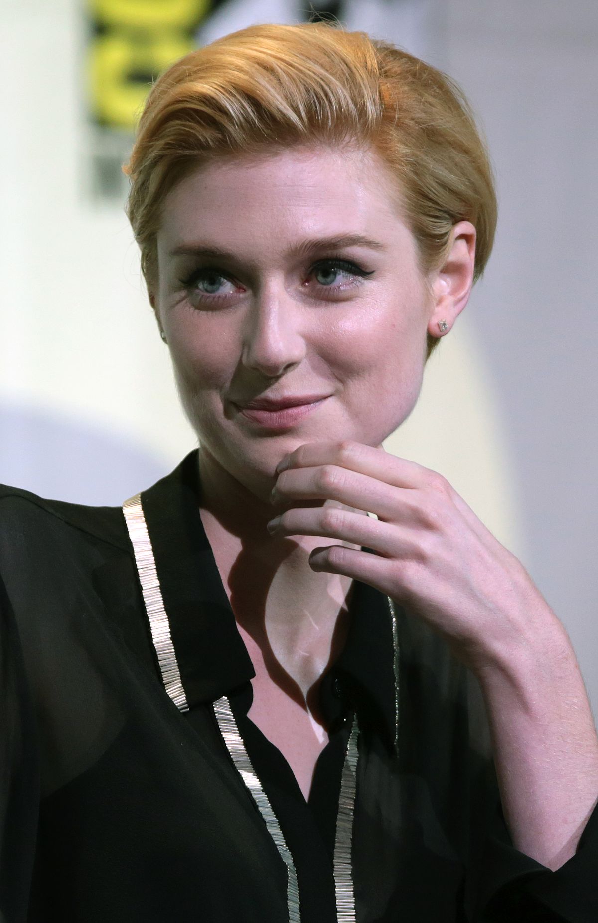 Elizabeth Debicki 2020 Wallpapers