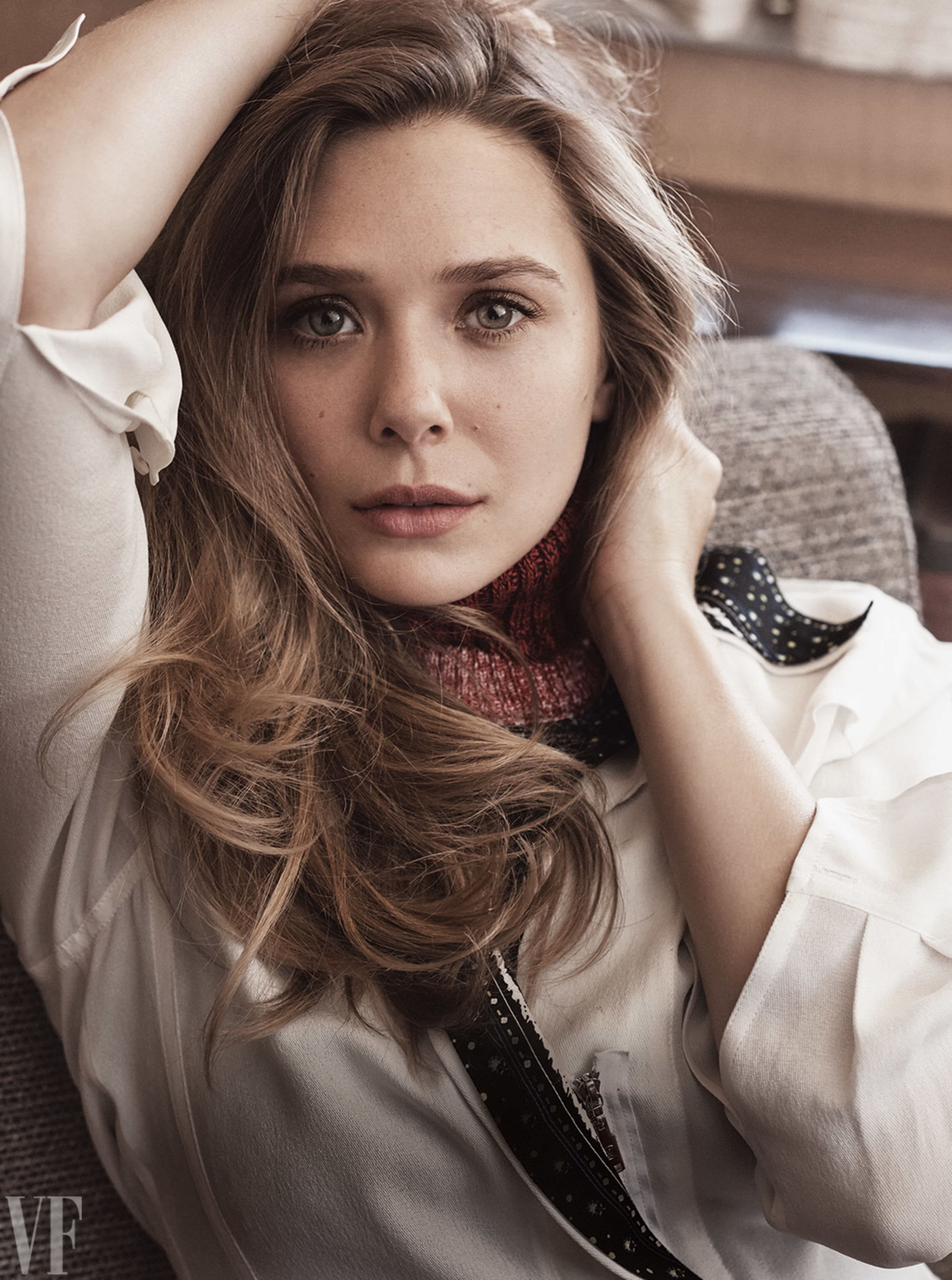 Elizabeth Olsen Portrait 2018 Wallpapers