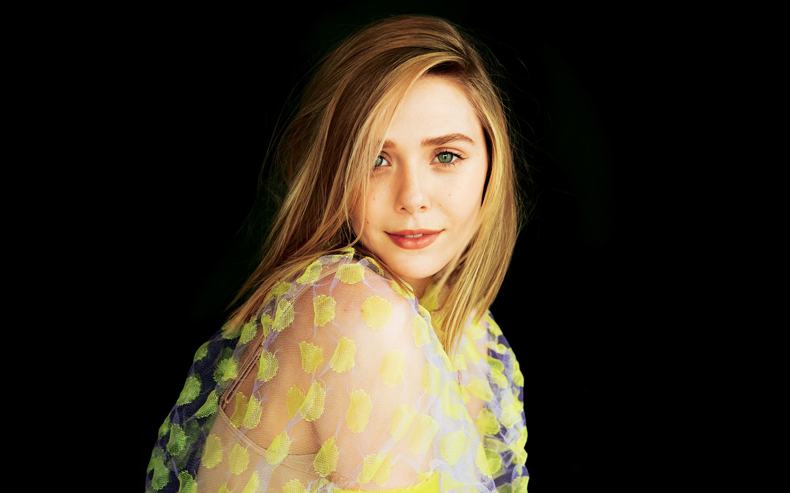 Elizabeth Olsen Portrait 2018 Wallpapers