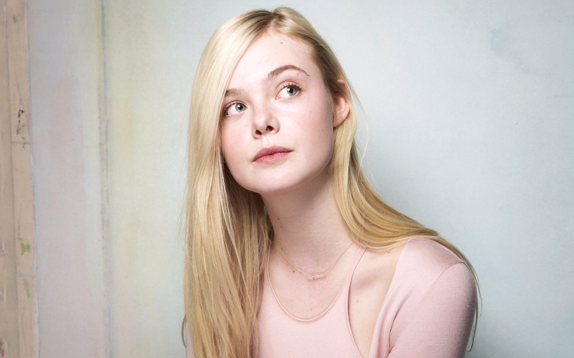 Elle Fanning 2017 Wallpapers