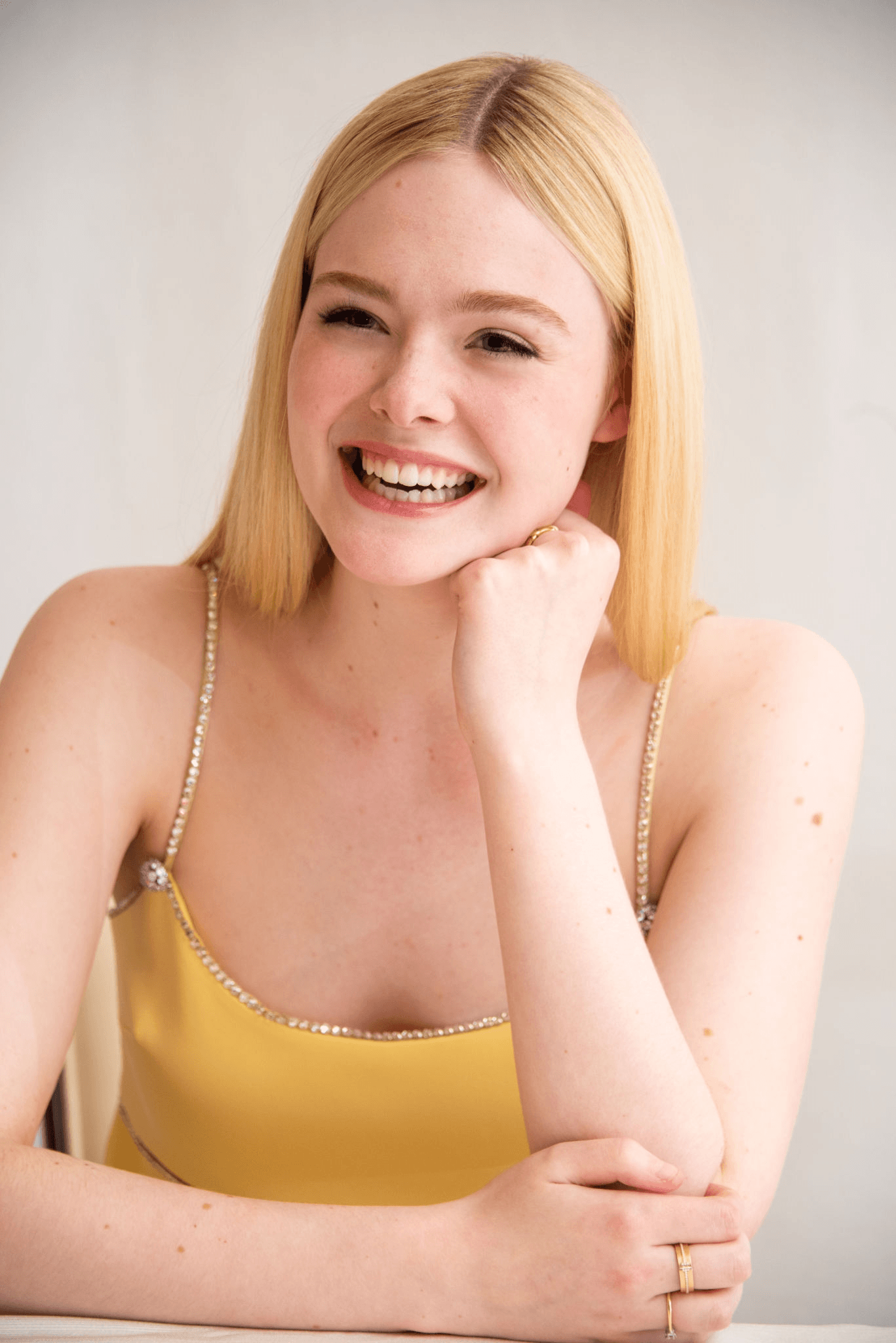 Elle Fanning 2020 Beautiful Wallpapers