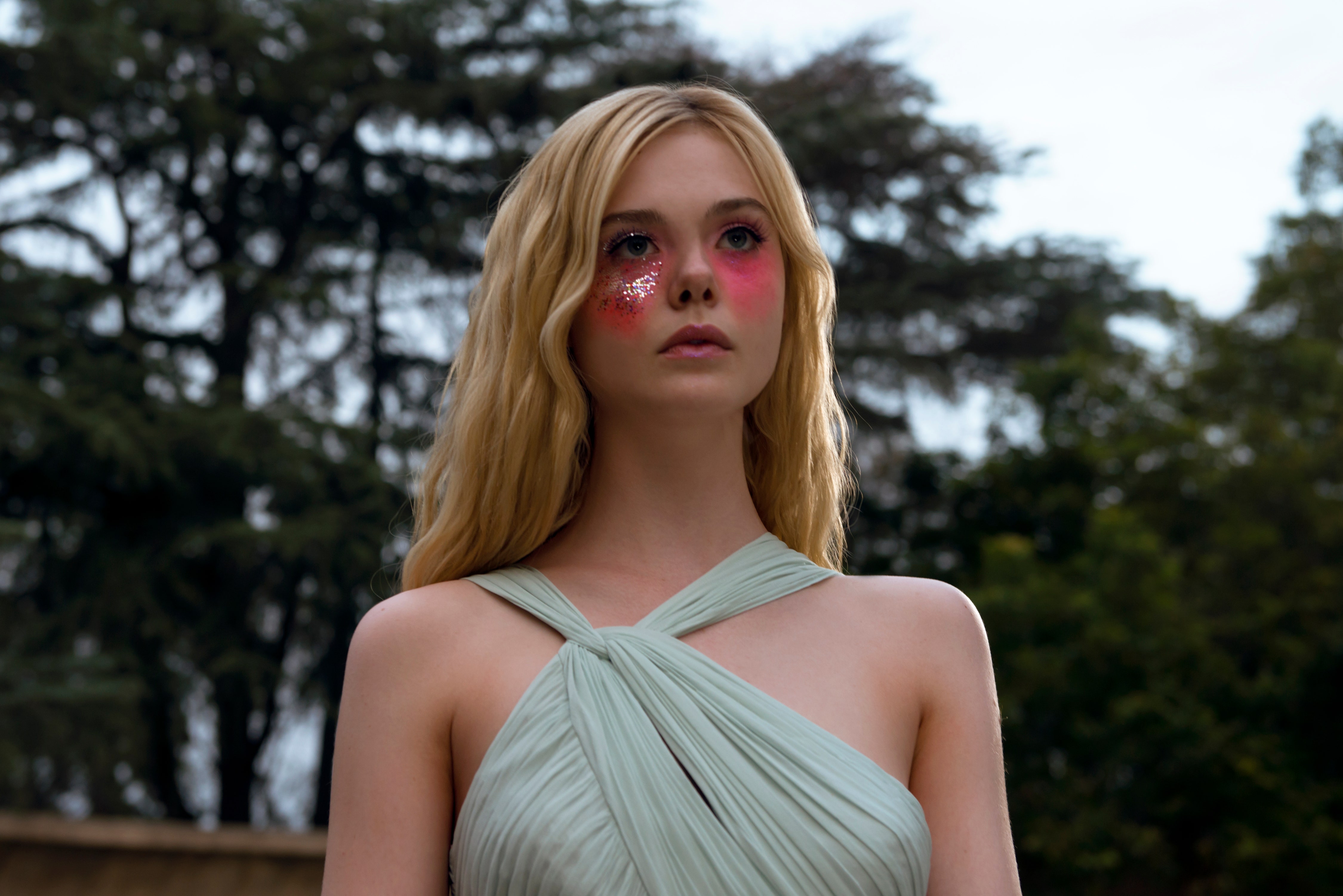 Elle Fanning Stunning Portrait Wallpapers