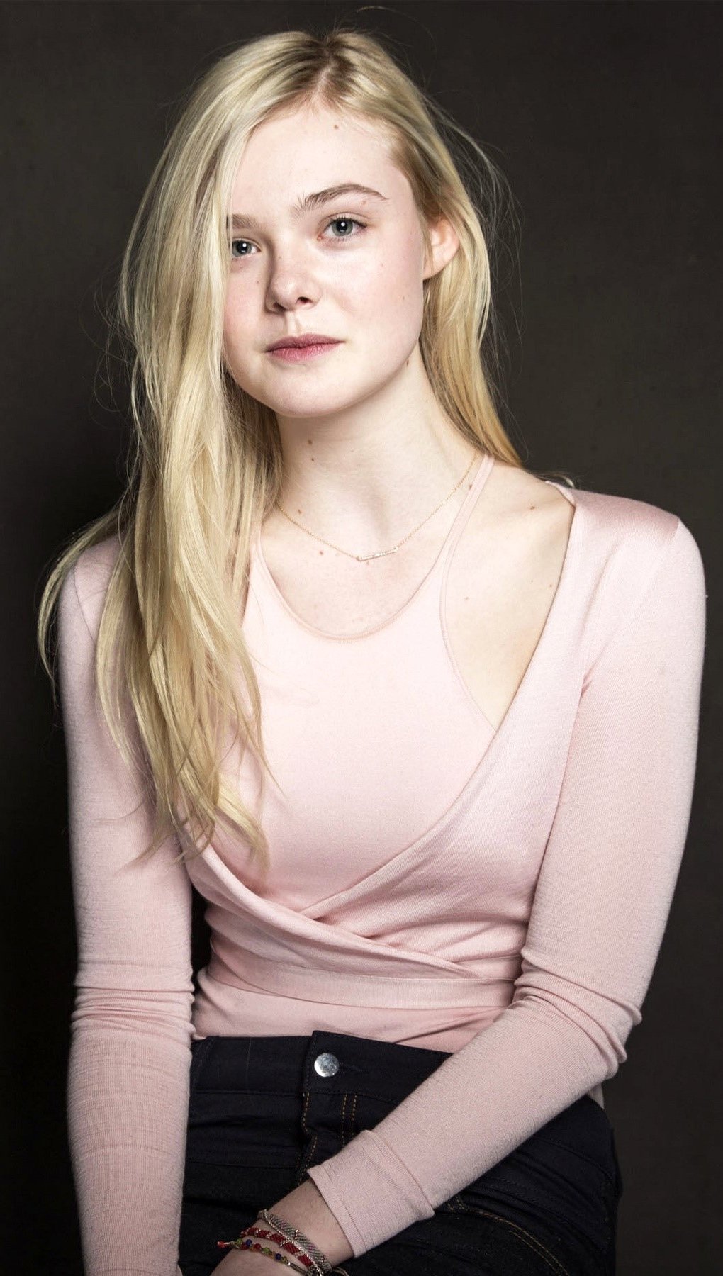 Elle Fanning Wallpapers