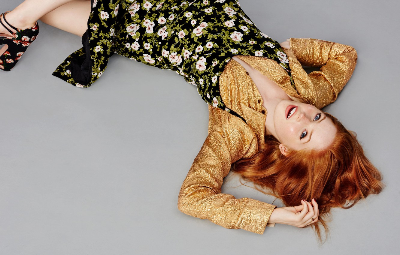 Ellie Bamber Wallpapers