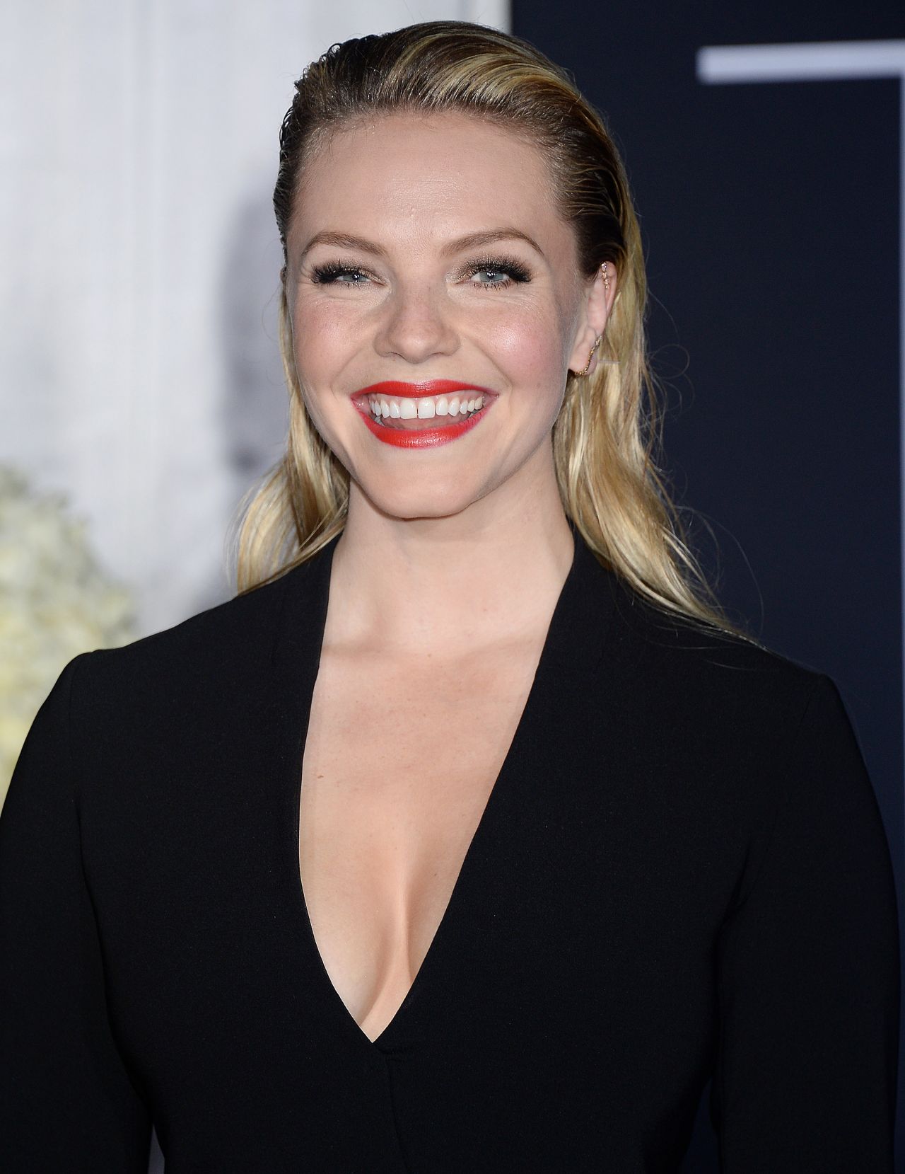 Eloise Mumford Wallpapers