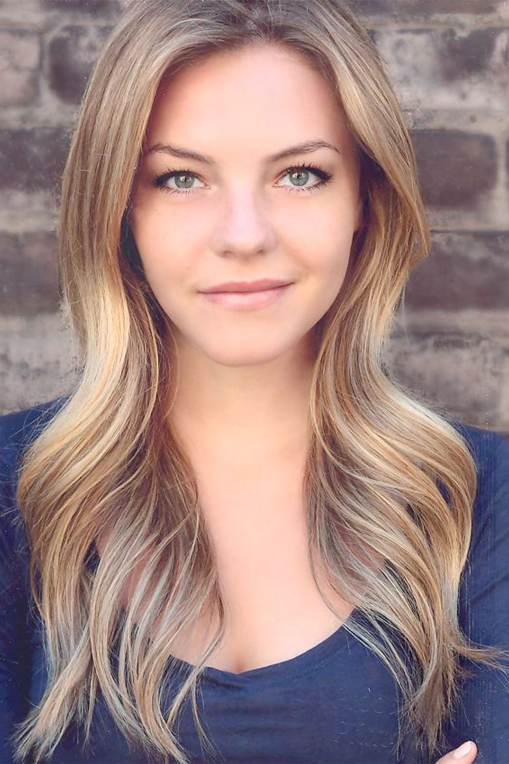 Eloise Mumford Wallpapers