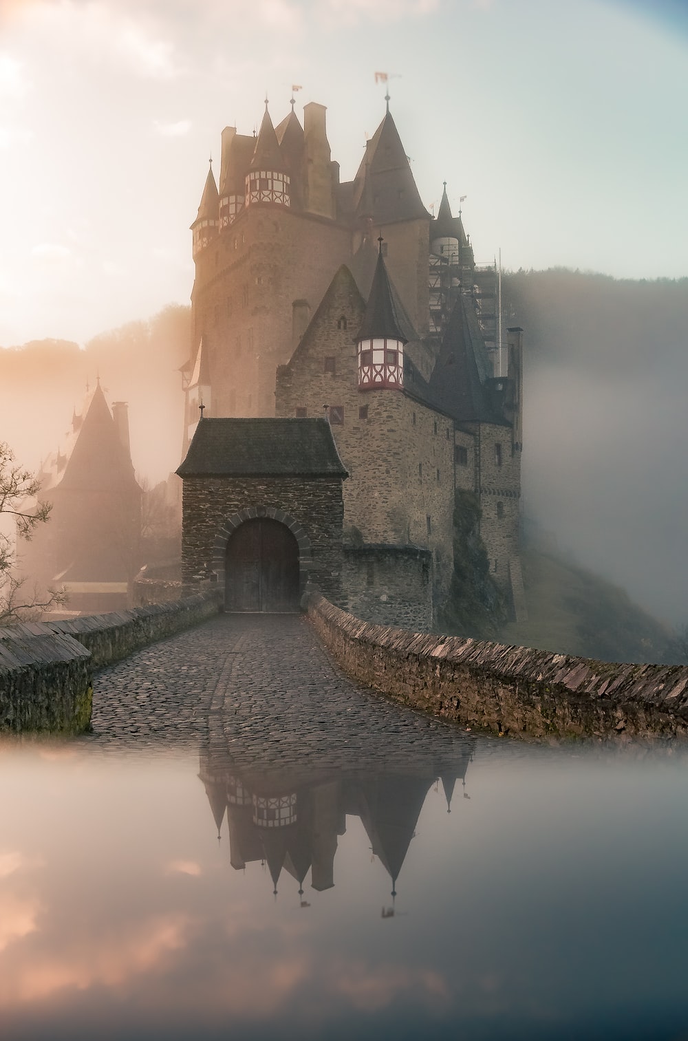 Eltz Castle Wallpapers