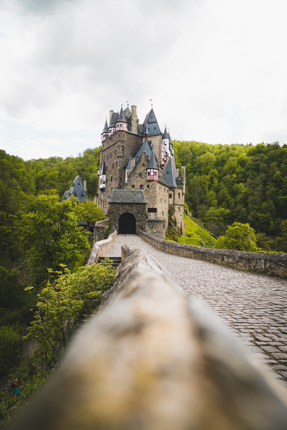 Eltz Castle Wallpapers