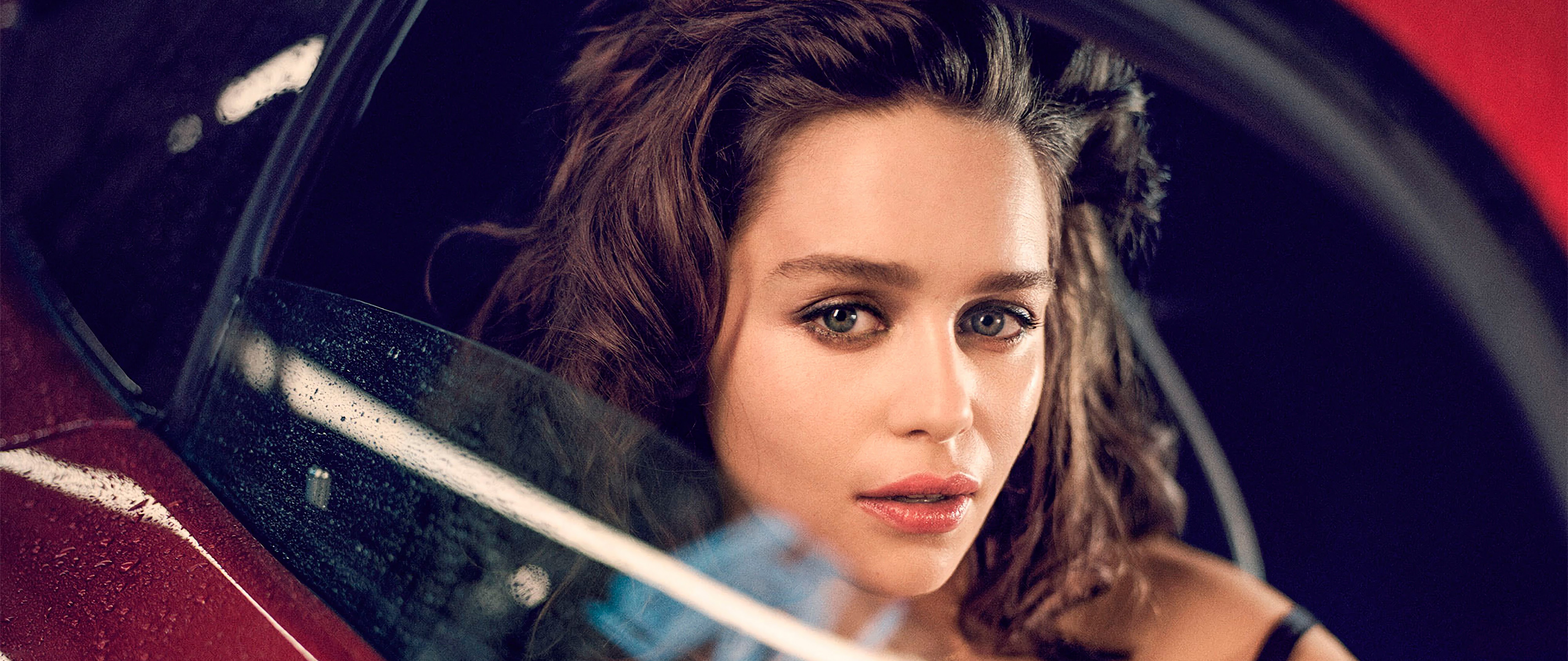 Emilia Clarke Brunette Look Wallpapers