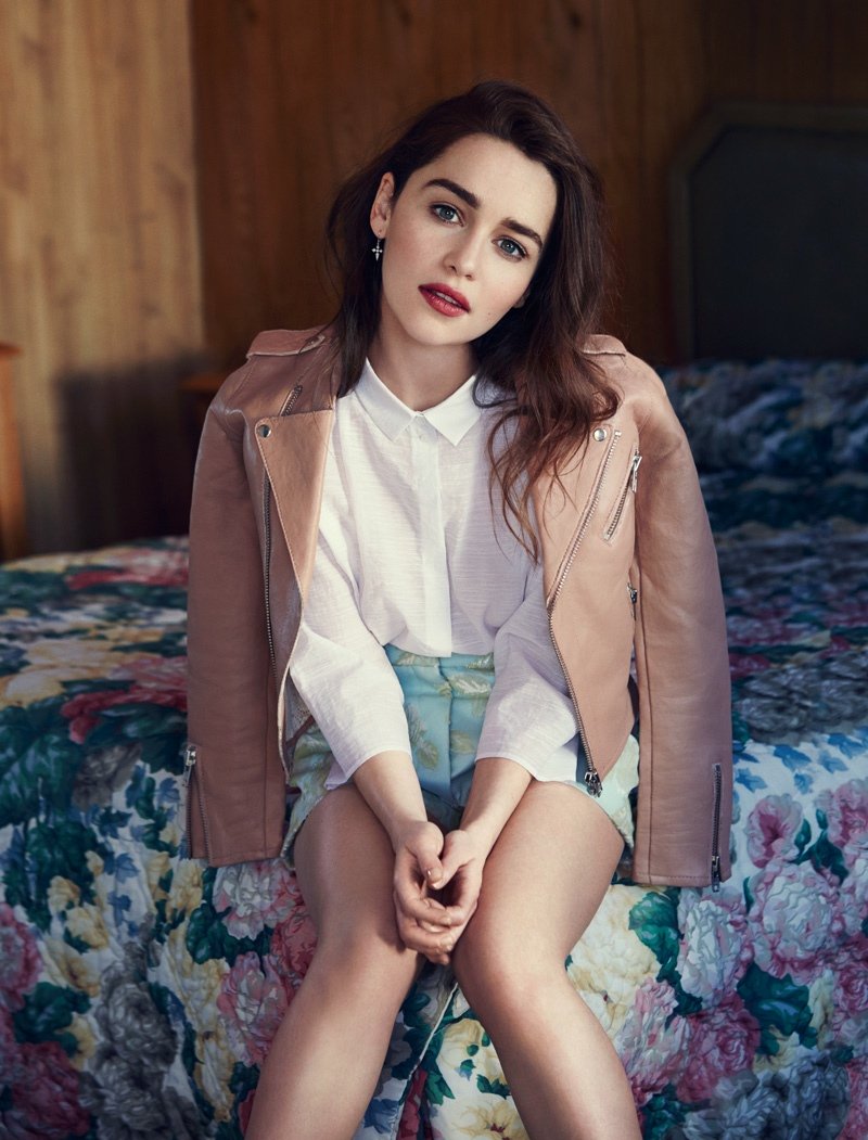 Emilia Clarke Harper Bazaar Photoshoot 2017 Wallpapers