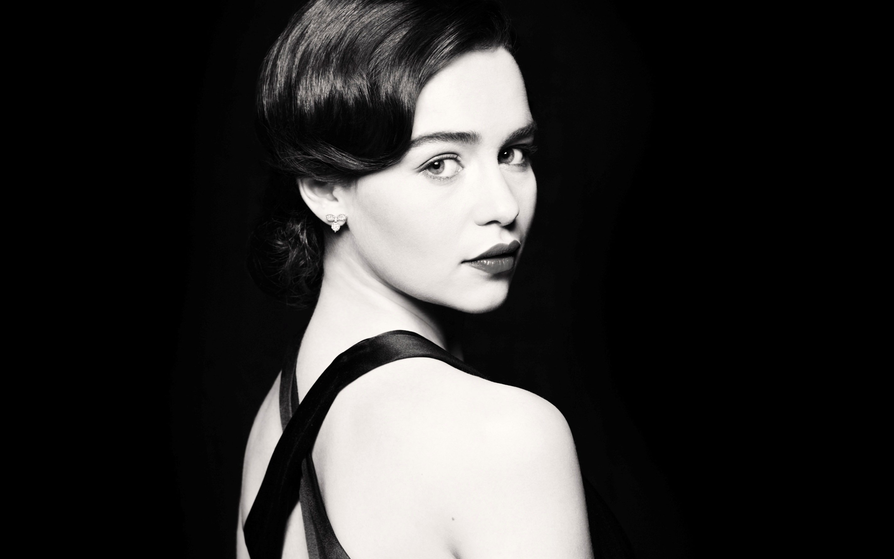 Emilia Clarke Monochrome In Black Dress Wallpapers