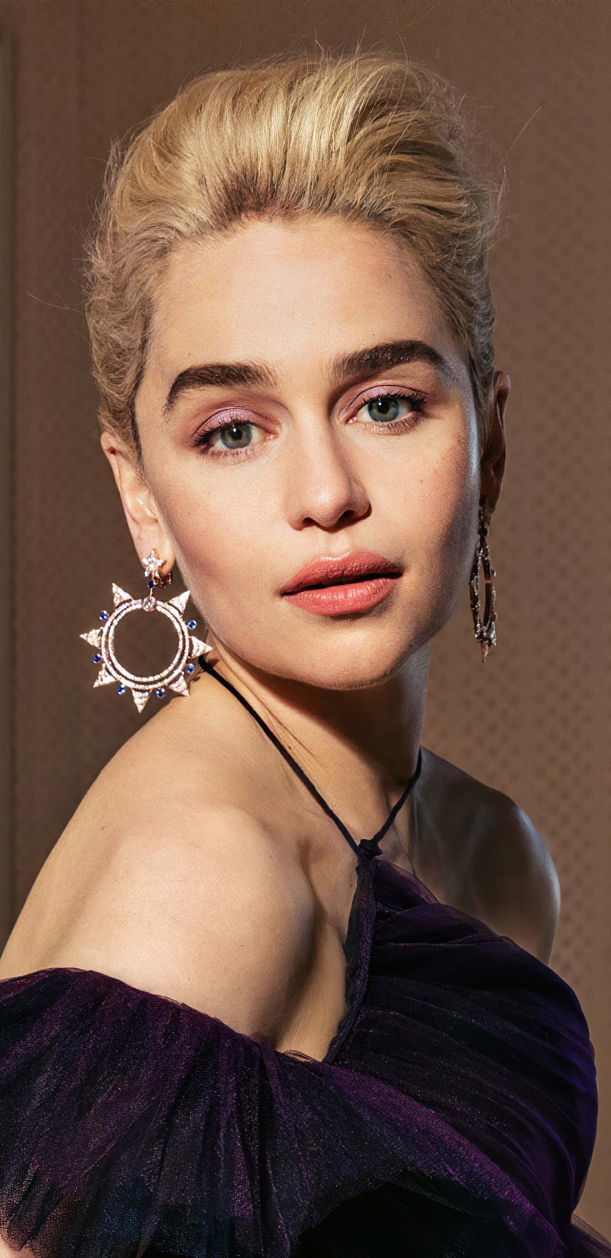 Emilia Clarke Wallpapers