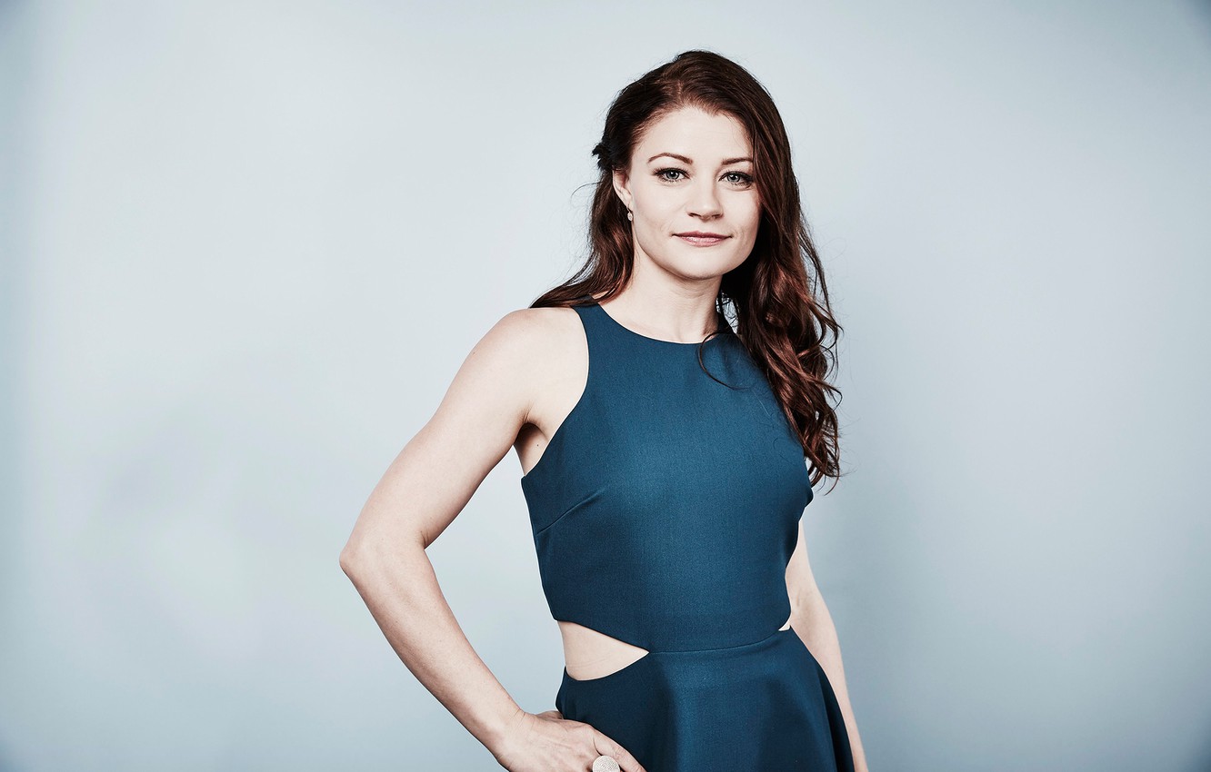 Emilie De Ravin Wallpapers