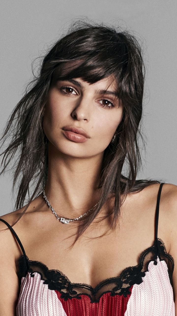 Emily Ratajkowski Vogue Spain Wallpapers