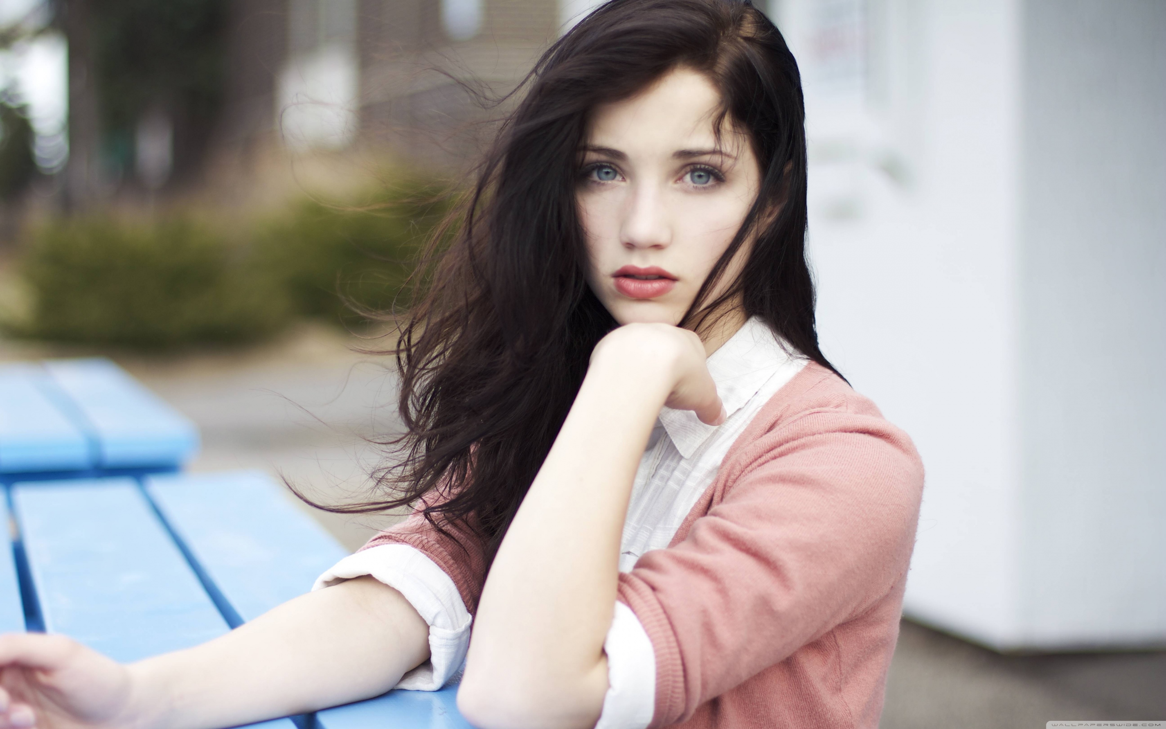 Emily Rudd Wallpapers