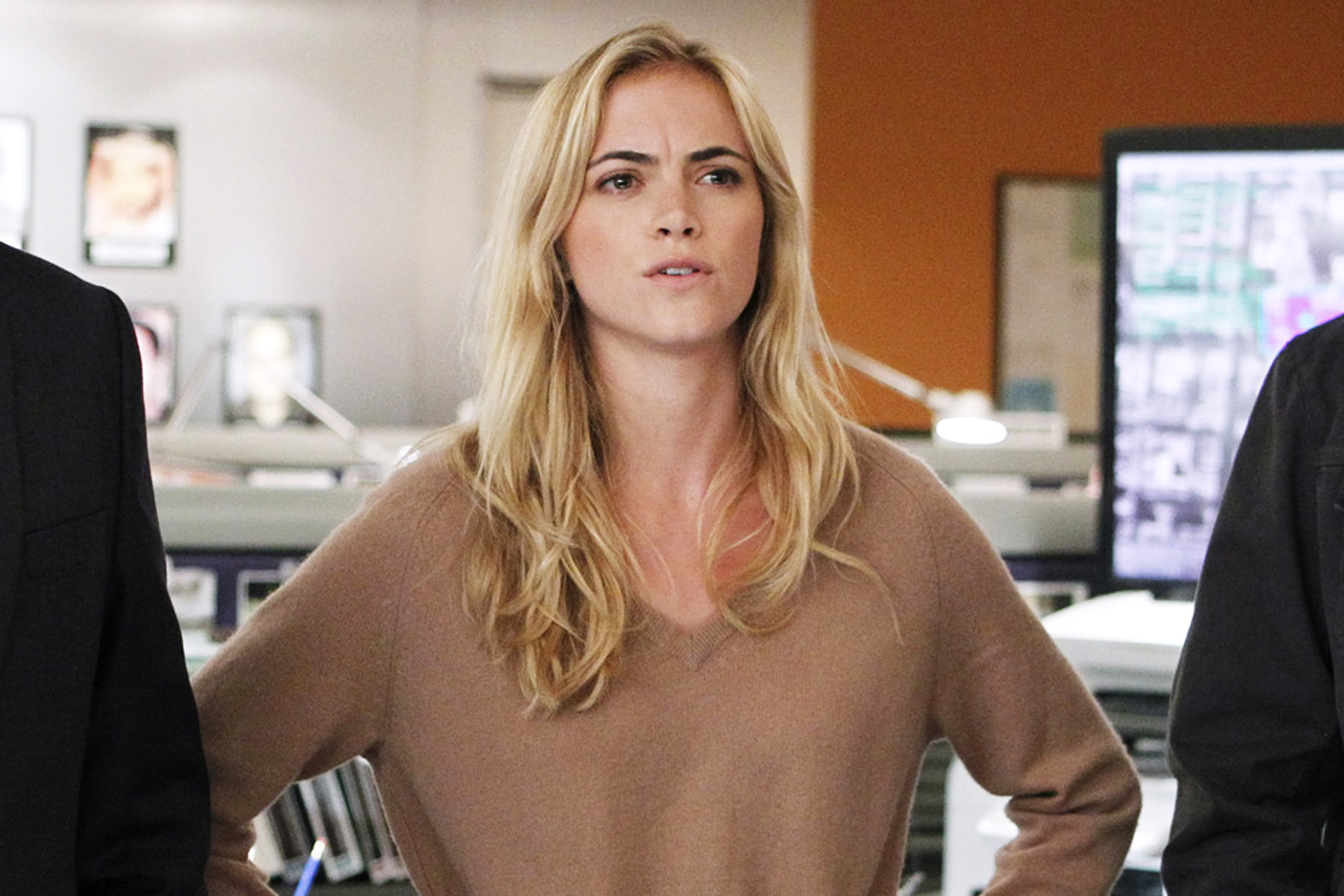 Emily Wickersham Wallpapers