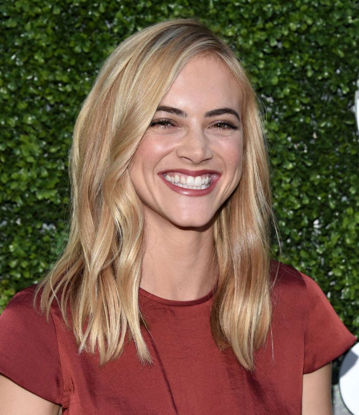 Emily Wickersham Wallpapers