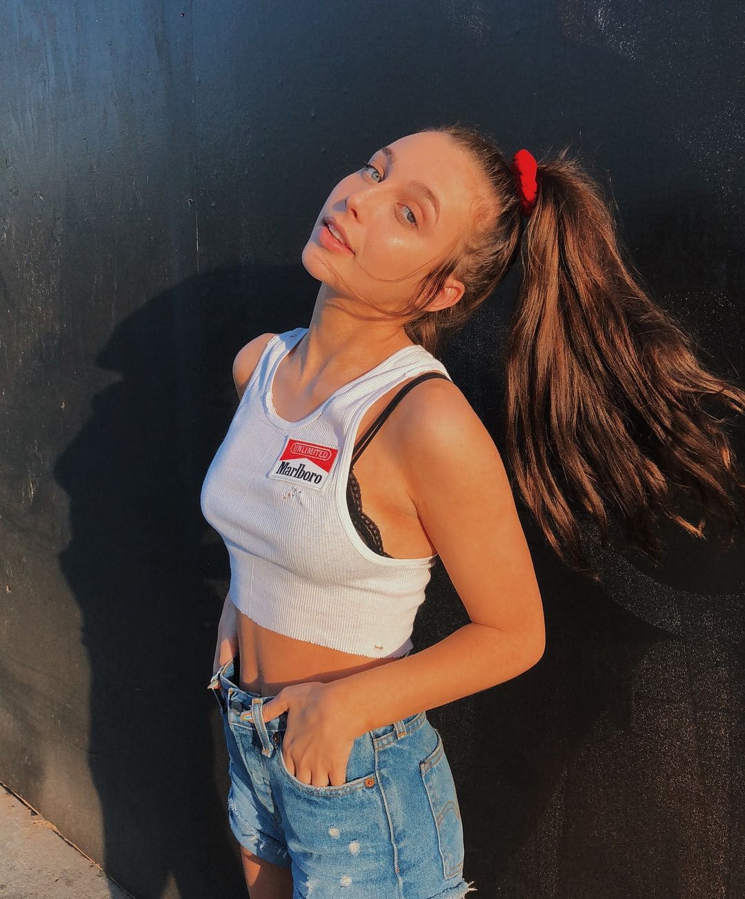 Emma Chamberlain Wallpapers