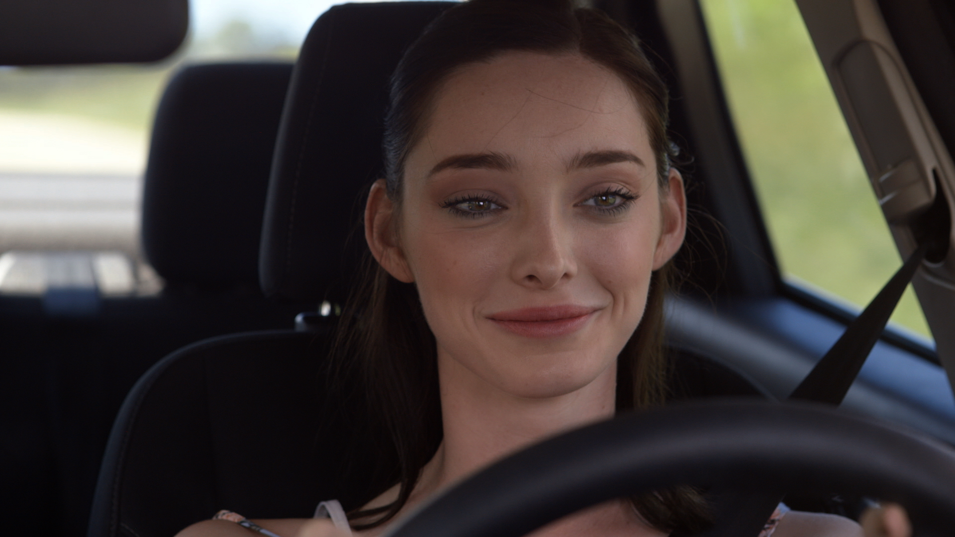 Emma Dumont 2019 Wallpapers