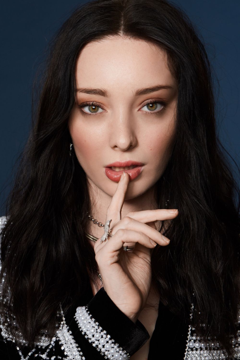 Emma Dumont 2019 Wallpapers