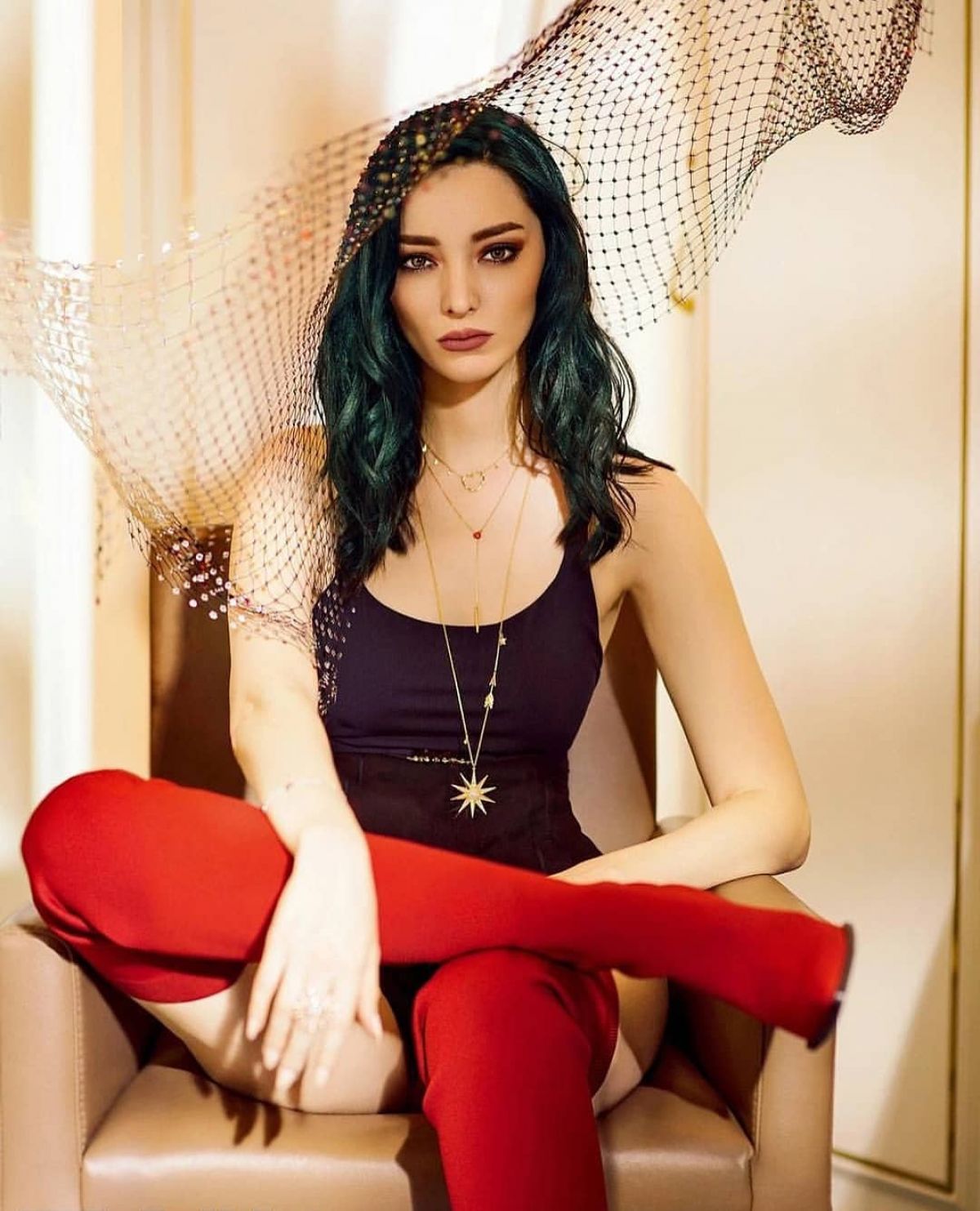 Emma Dumont Portrait Photoshoot Wallpapers