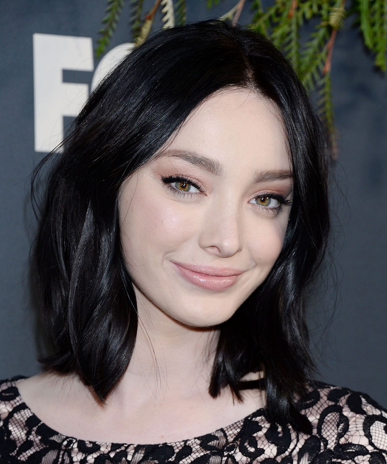 Emma Dumont Portrait Photoshoot Wallpapers