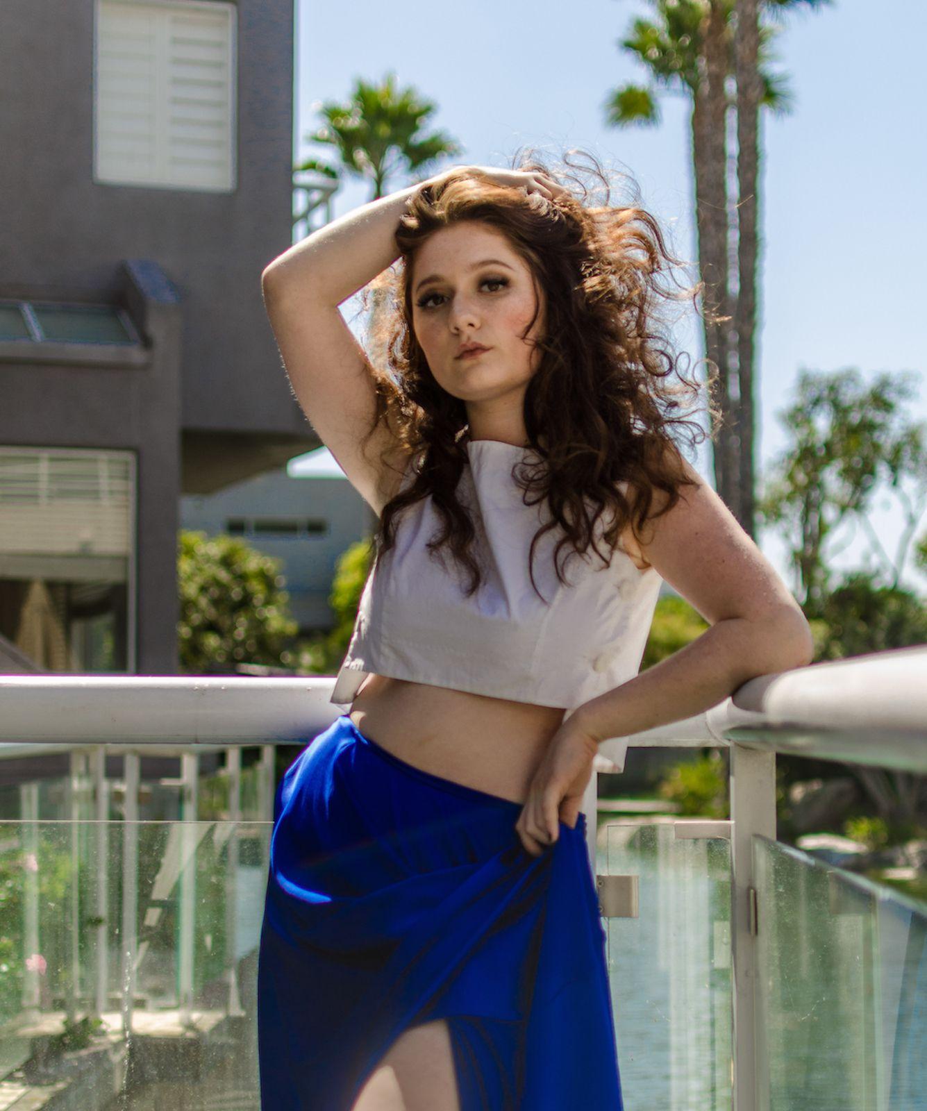 Emma Kenney For Cosmopolitan Wallpapers