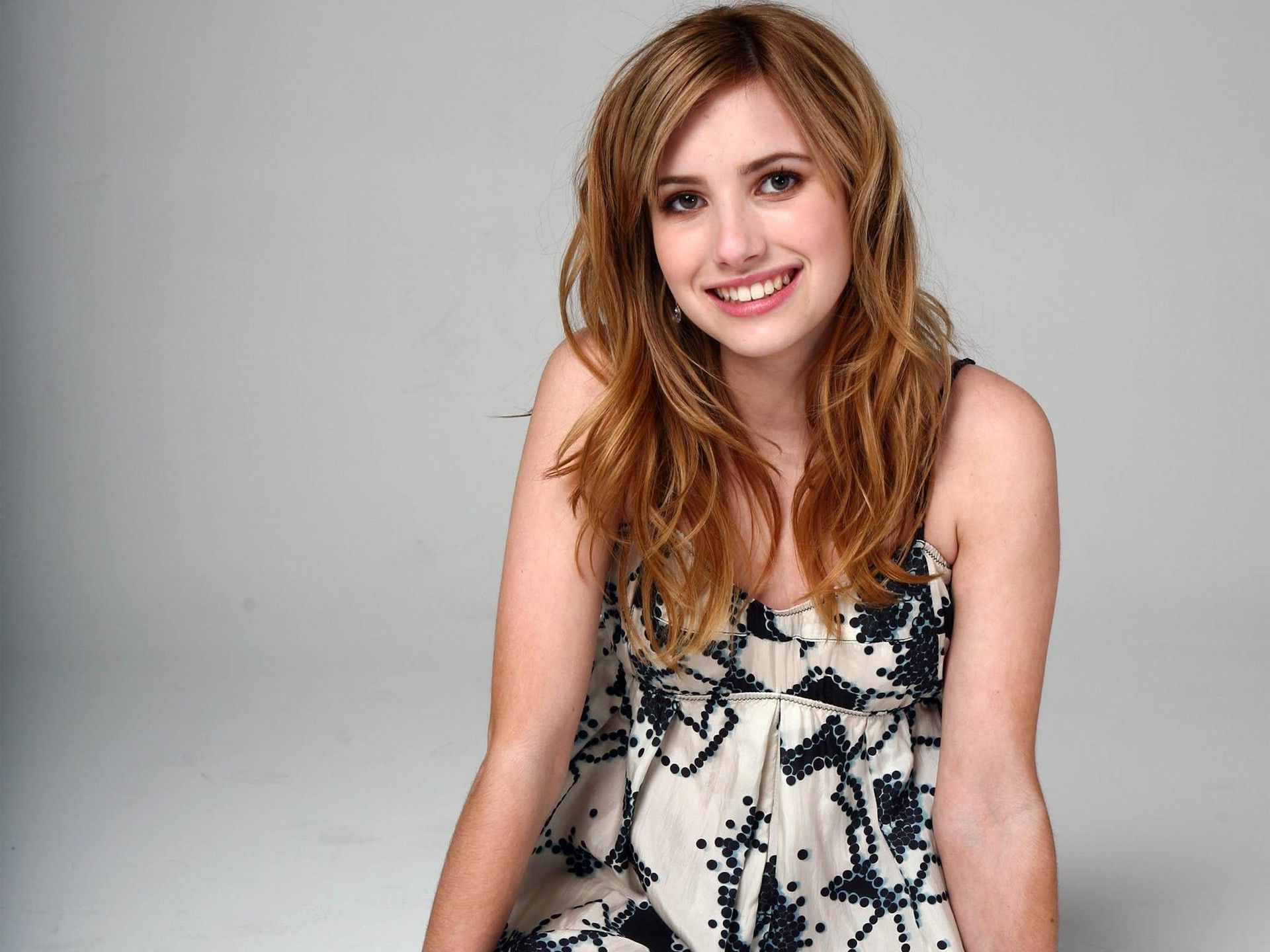 Emma Roberts 2018 Wallpapers