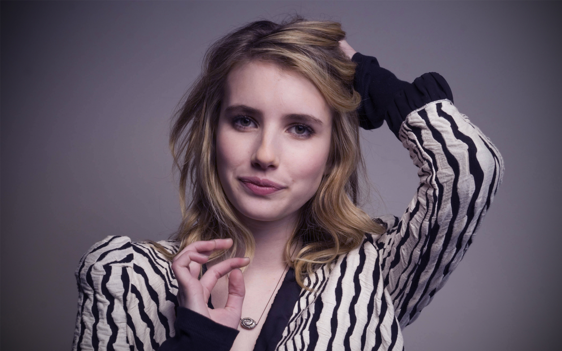 Emma Roberts 2019 Wallpapers