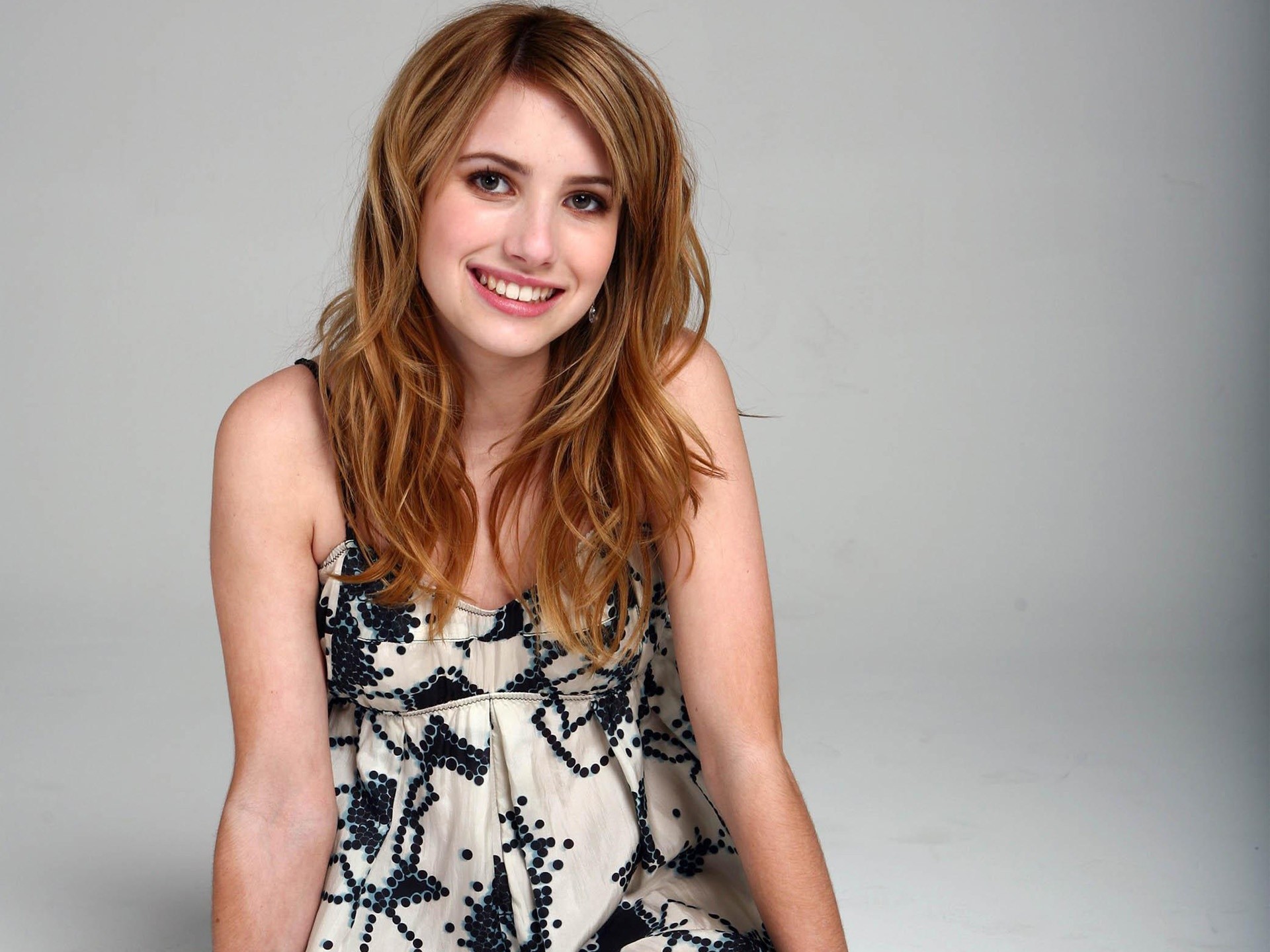 Emma Roberts 2021 Wallpapers