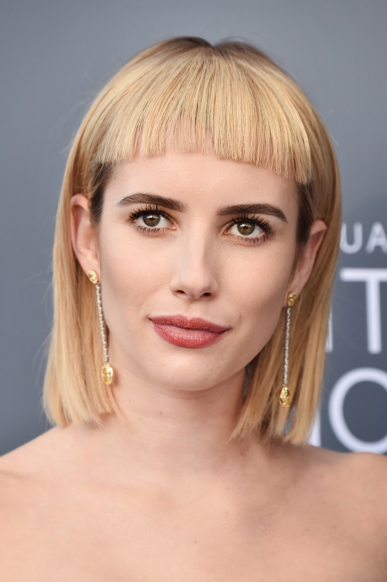 Emma Roberts In White Dress Critics Choice Awards Wallpapers