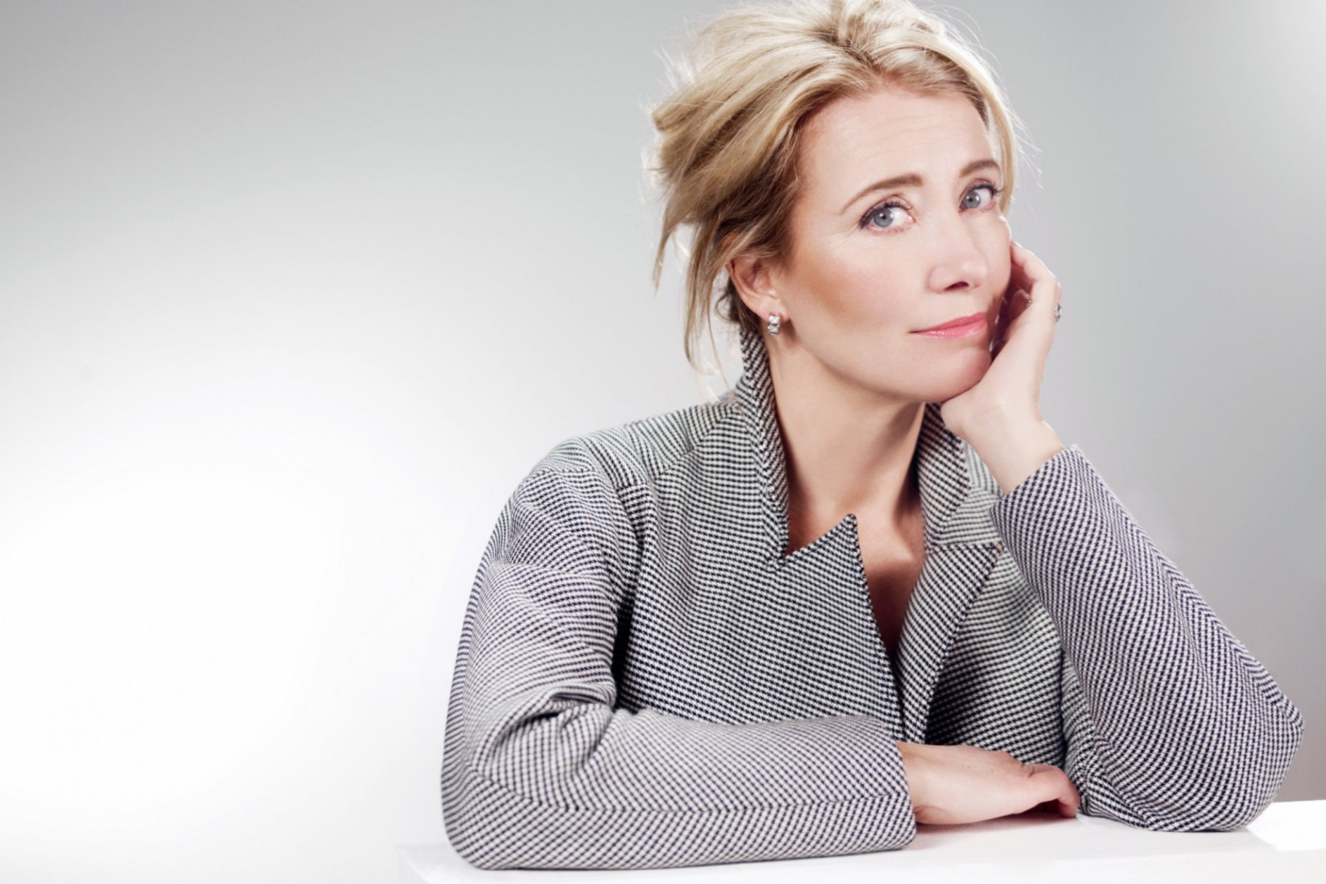 Emma Thompson Wallpapers