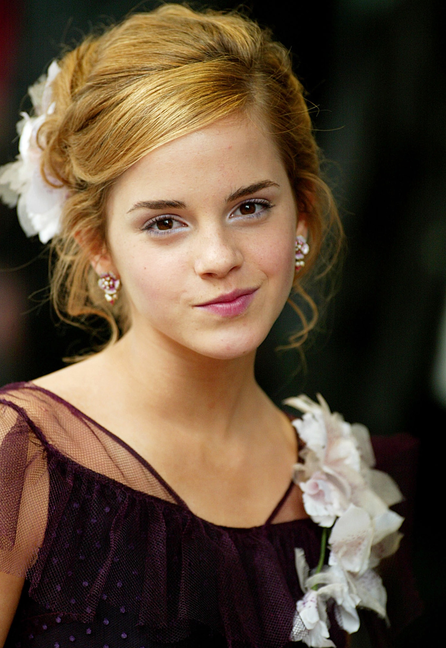 Emma Watson Blonde Red Dress Wallpapers