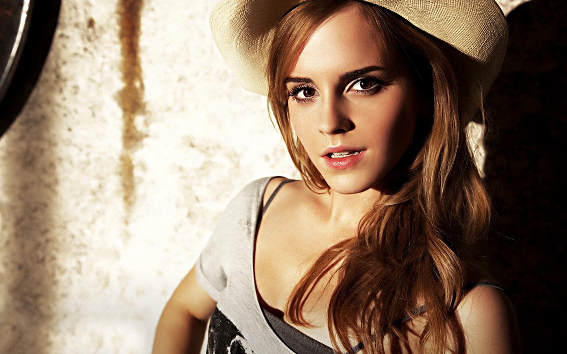 Emma Watson In 2017 Wallpapers