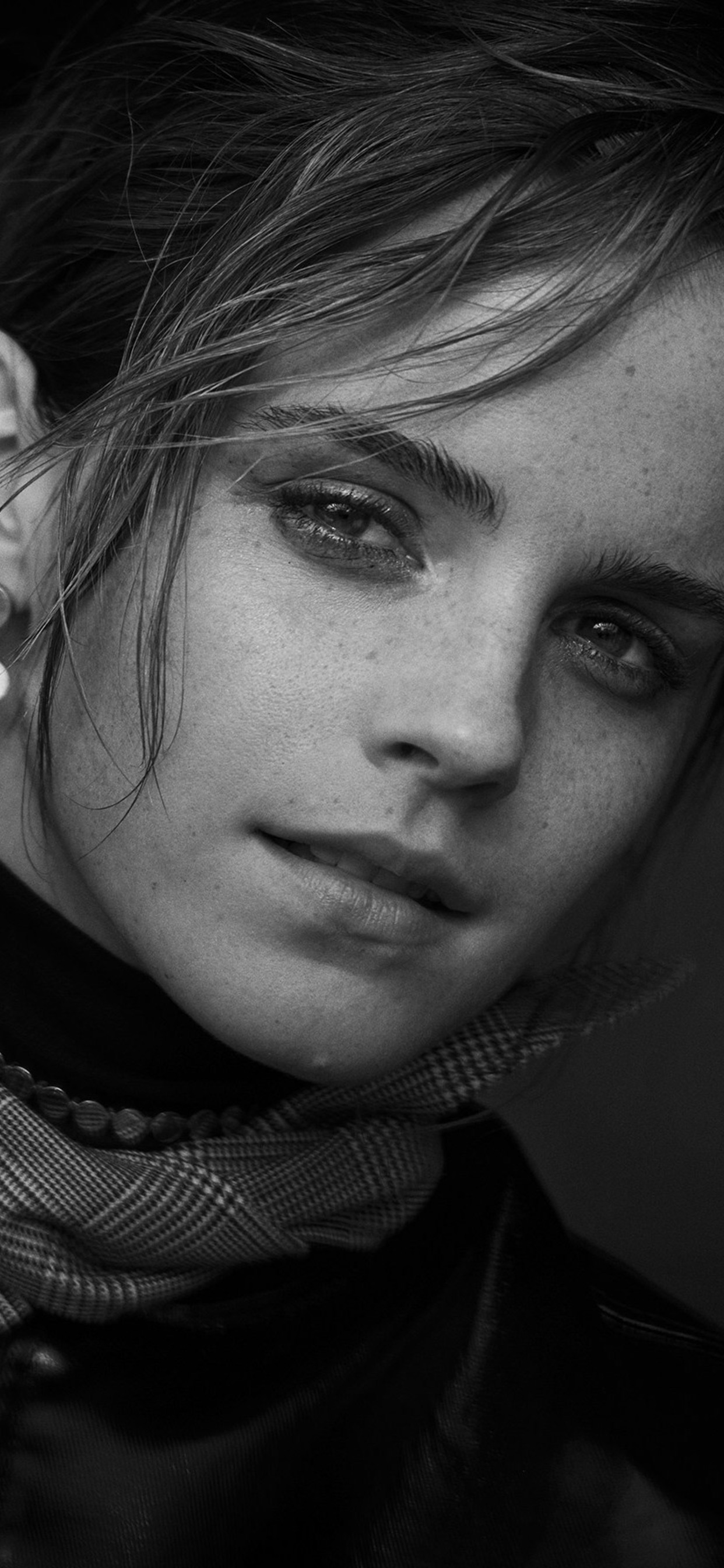 Emma Watson Monochrome 2017 Wallpapers