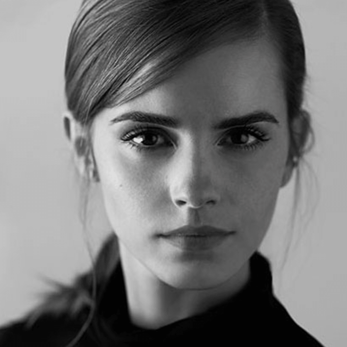 Emma Watson Monochrome 2017 Wallpapers
