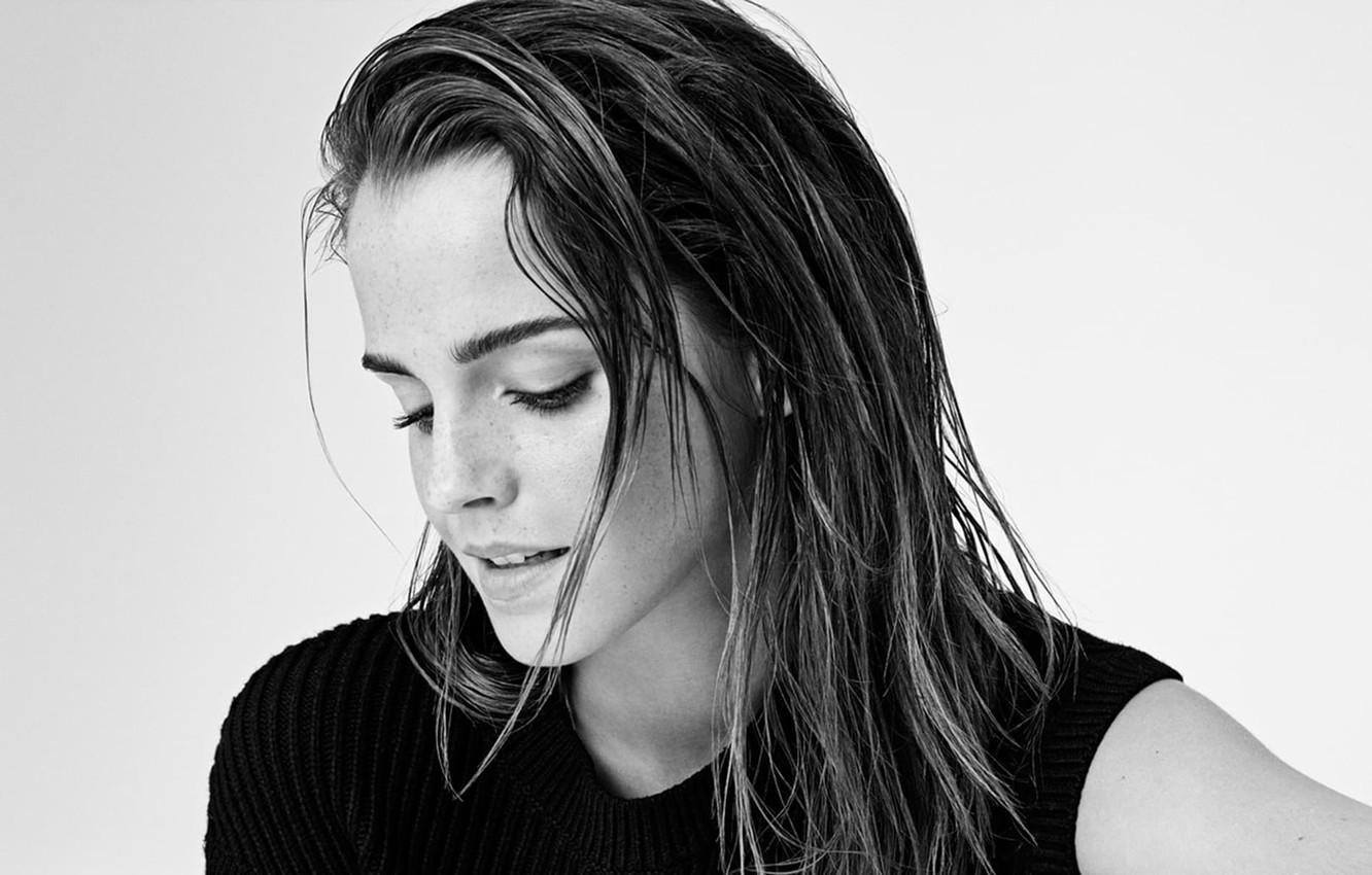 Emma Watson Monochrome Portrait Wallpapers