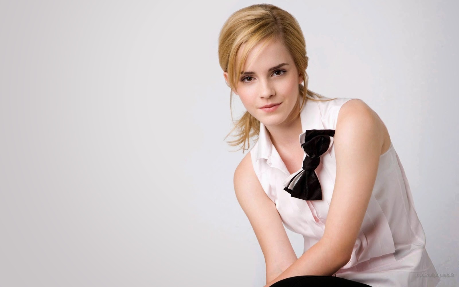 Emma Watson Wallpapers