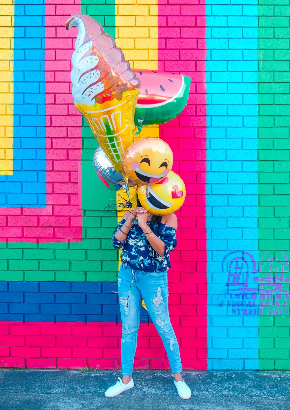 Emoji Humans Art Wallpapers