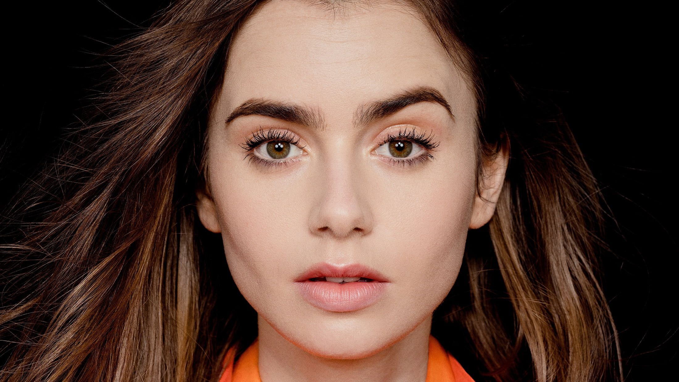 English Lily Collins Wallpapers