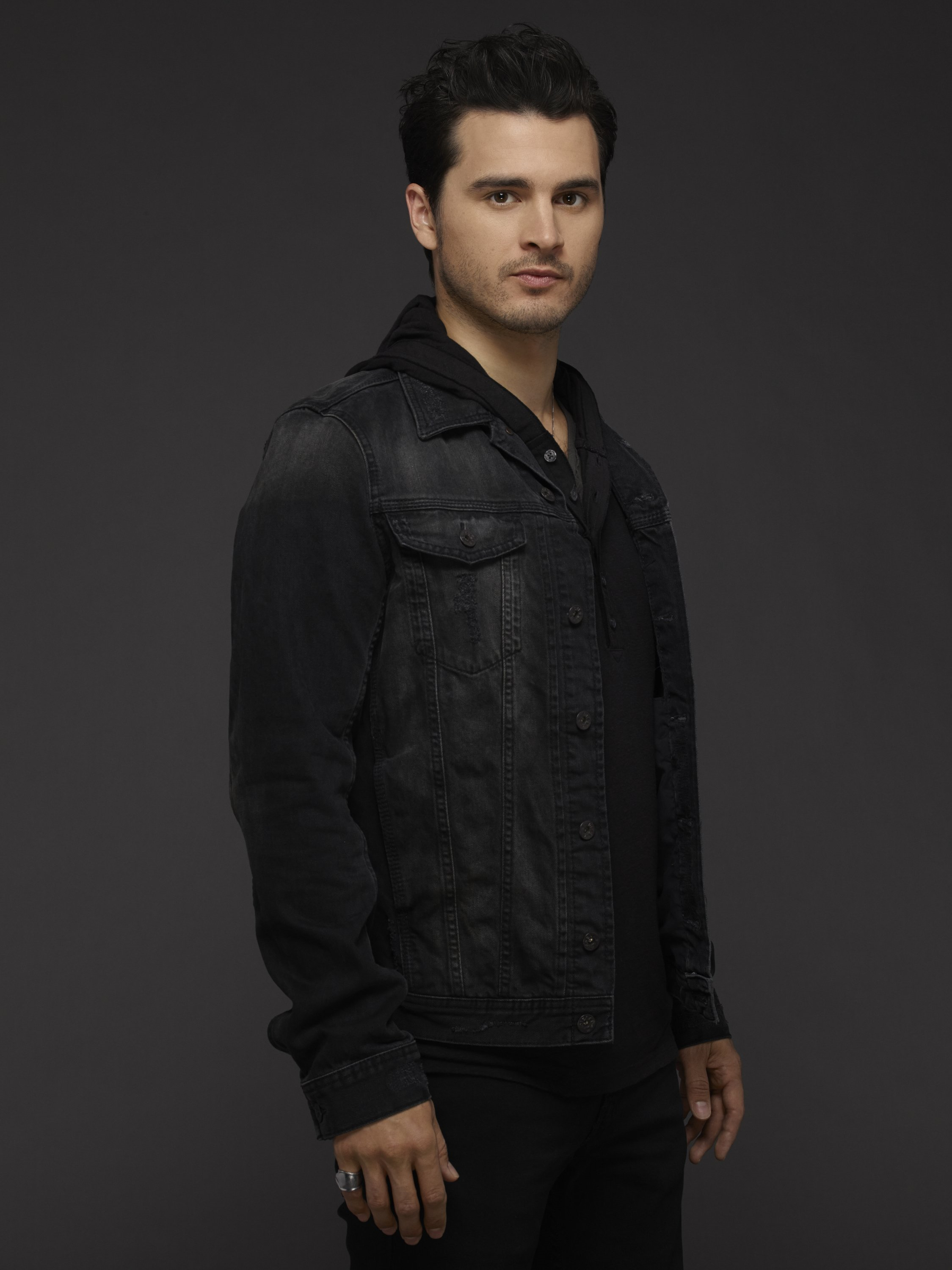 Enzo Tvd Wallpapers