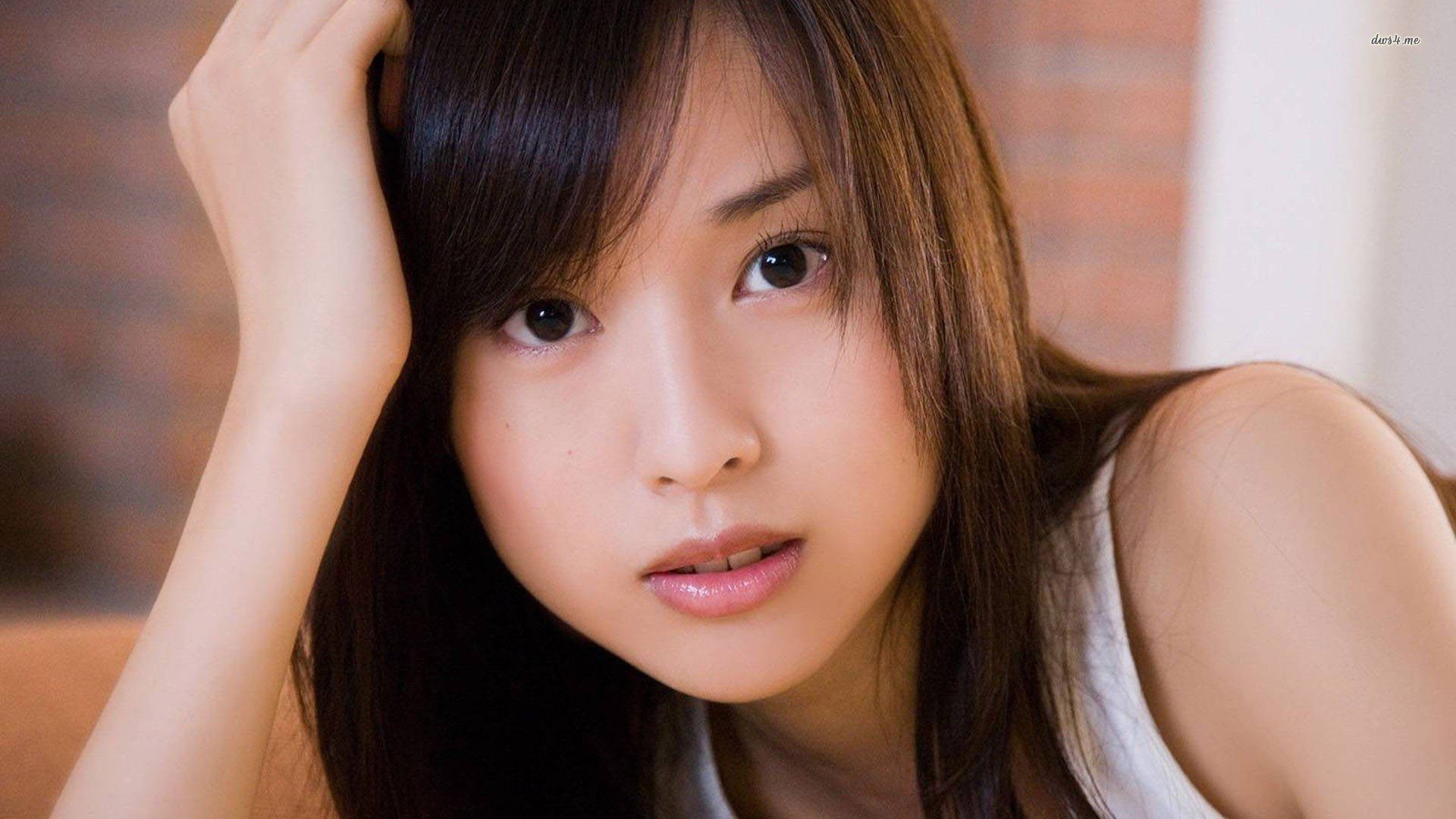 Erika Toda Wallpapers