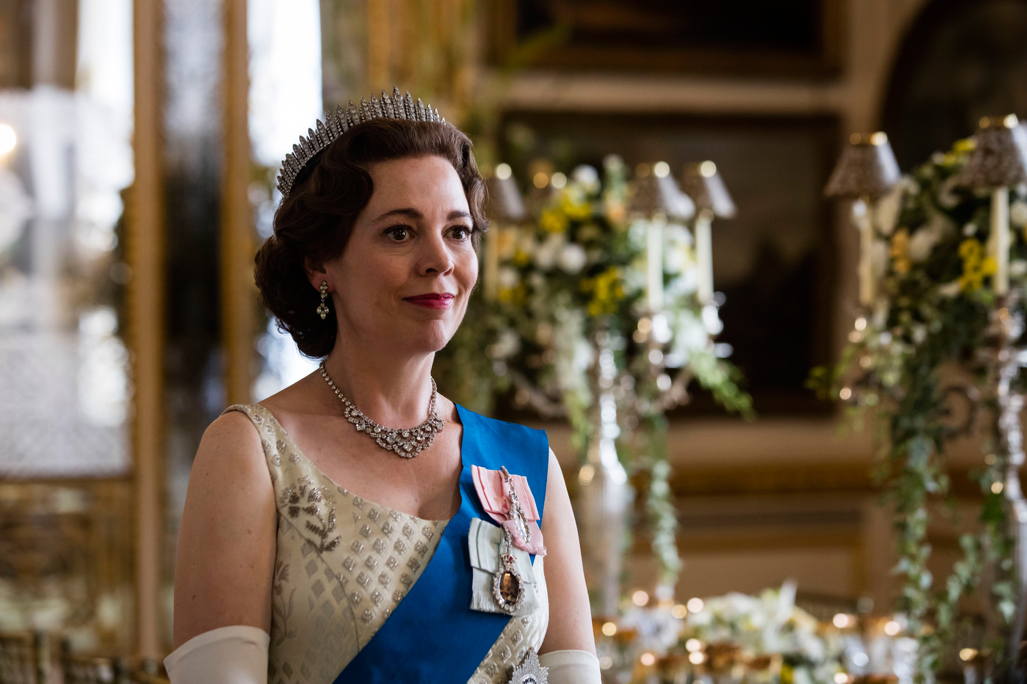 Erin Doherty The Crown Season 3 Wallpapers