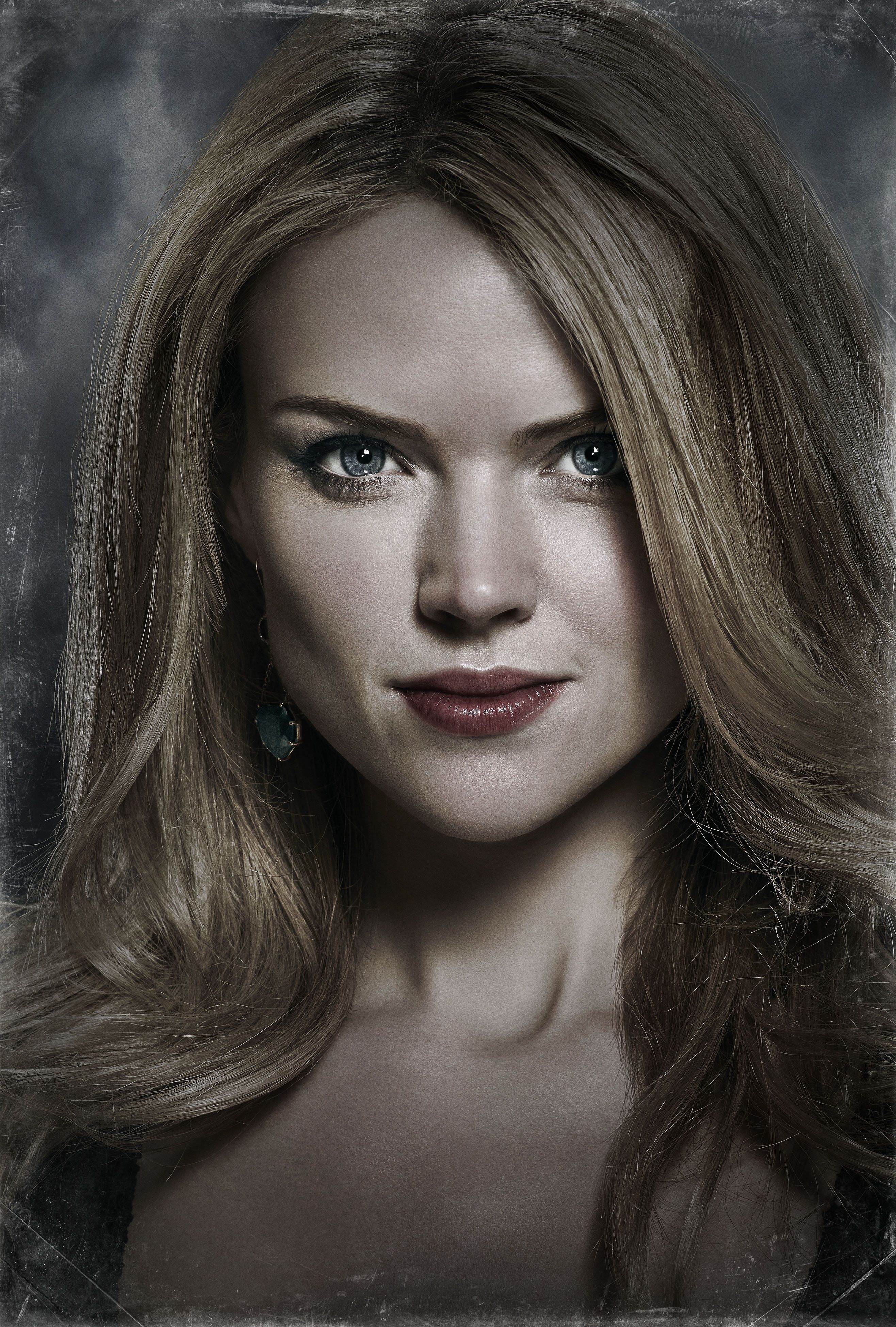 Erin Richards As Barbara Kean In Gotham Wallpapers