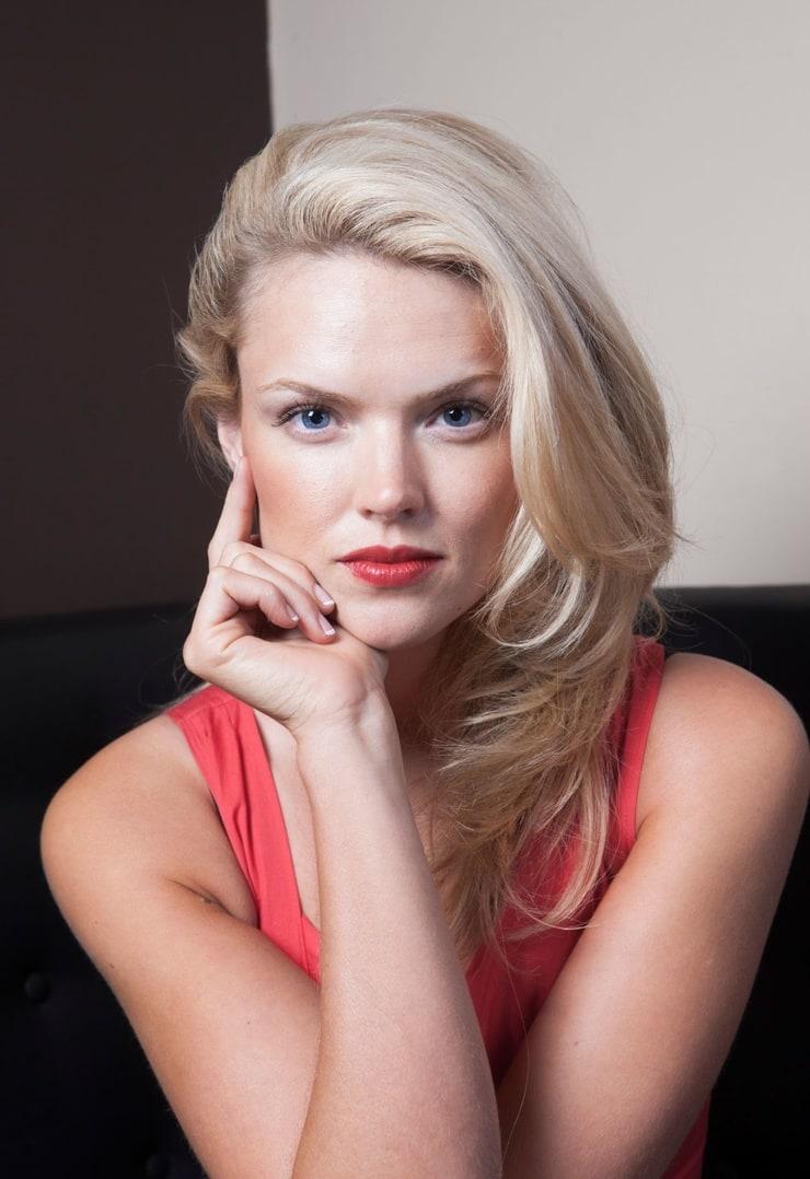 Erin Richards Hot In Red Wallpapers